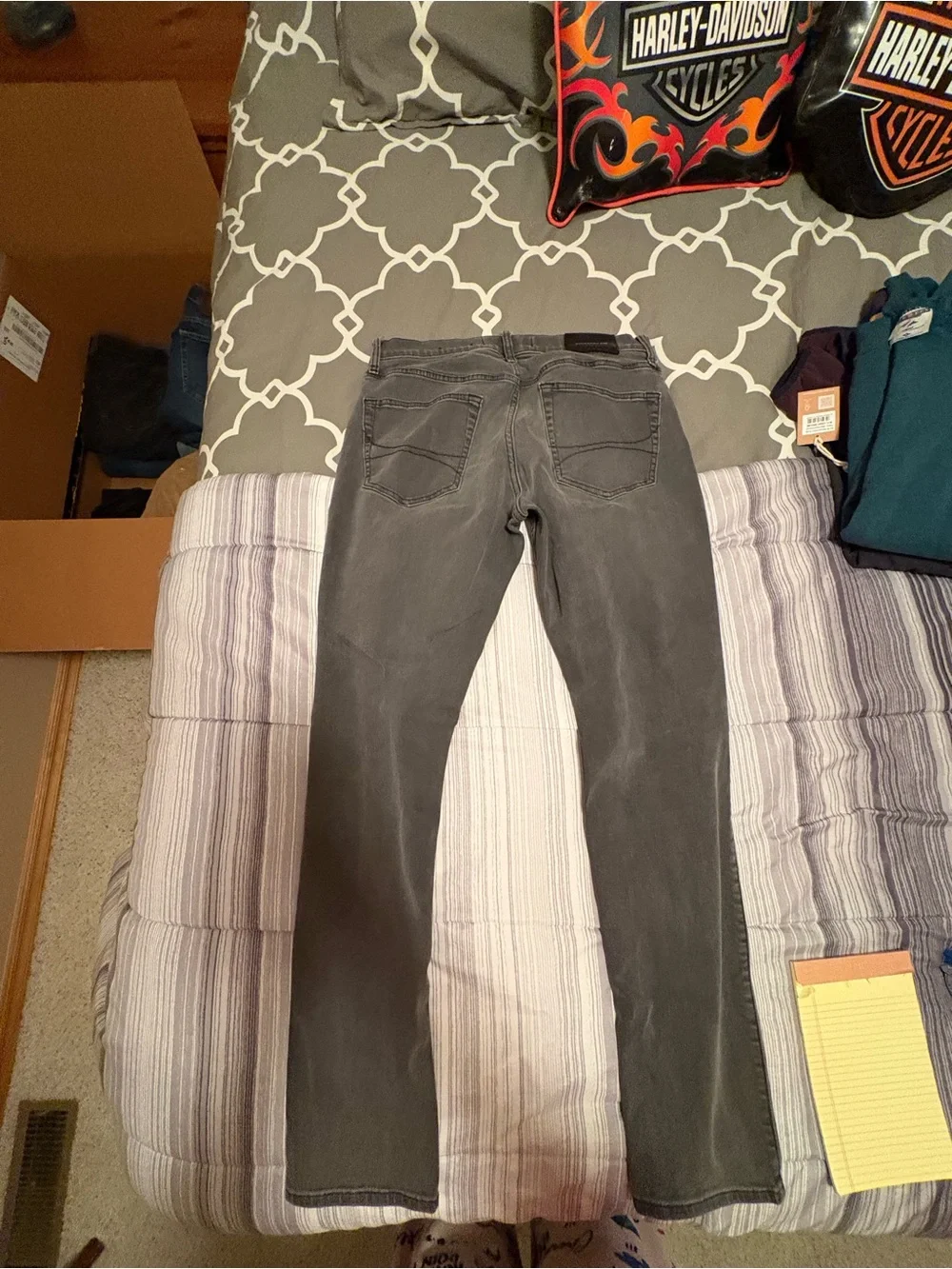 Hollister Men's Slim Gray Wash Jeans